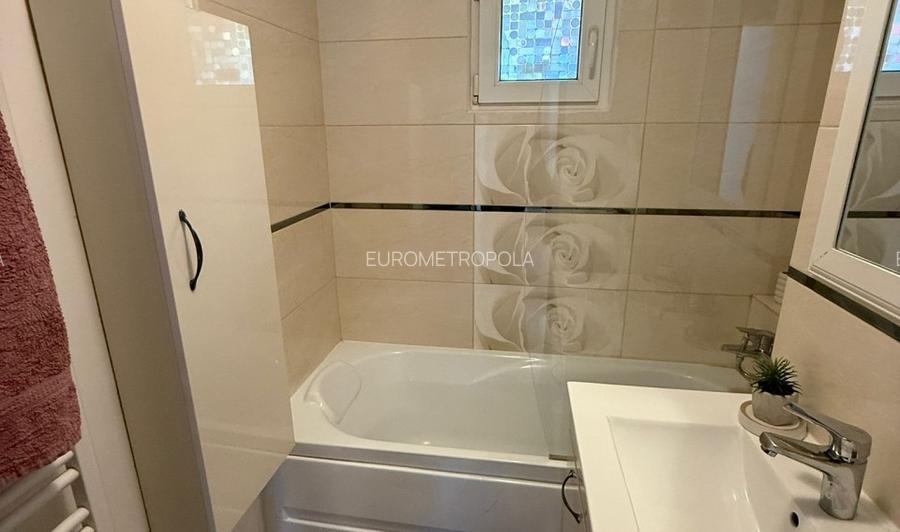 Apartament 3 camere cu terasa mare si vedere la parcul  Tei - 7
