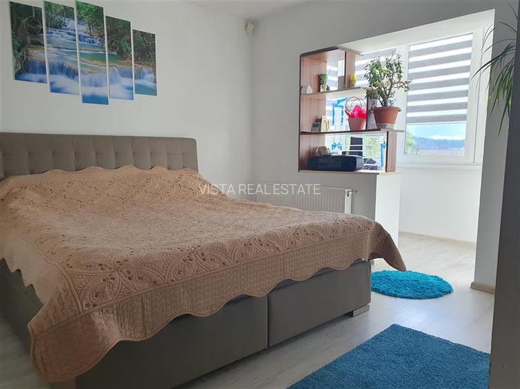 Apartament cu 4 camere si 100 mp, etaj 1, in Brasov - 18
