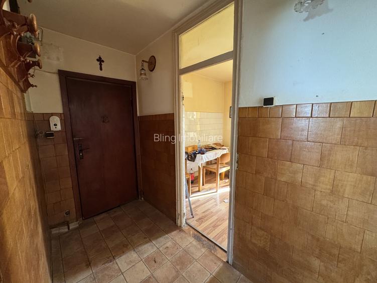 Apartament 4 camere decomandate, 78 mp, etaj intermediar, zona Kaufland - 2