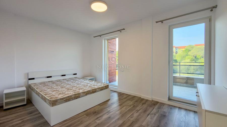 Apartament 3 camere, 70 mp, tersa 45 mp, 2 parcari, Floresti