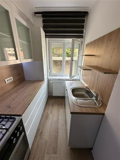 Ultracentral LUX Totul NOU, Langa Complexul Studentesc - 7