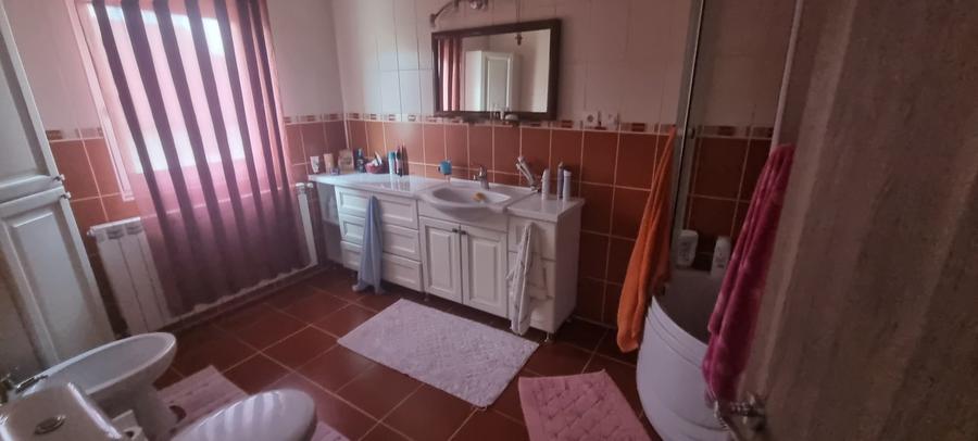 Casa noua la Baiceni