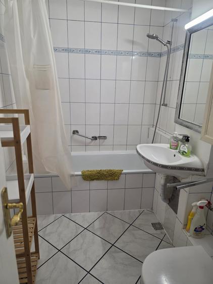 Inchiriez apartament 3 camere Dorobanti Deva