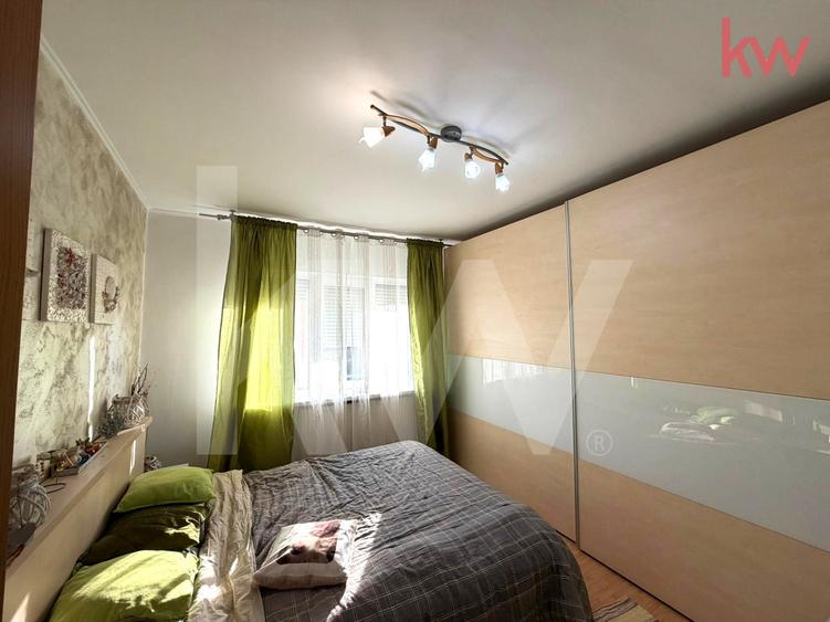 Apartament 3 camere decomandat – Craiovița Nouă