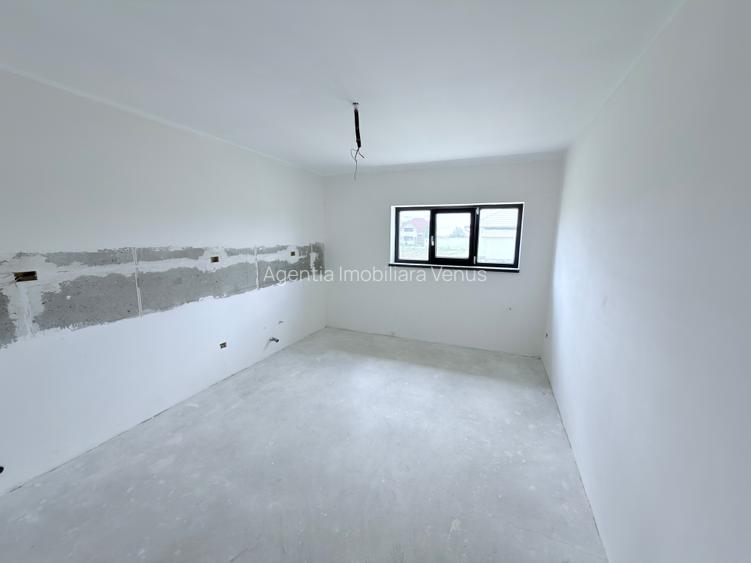 Casa noua pe parter la gri - 3