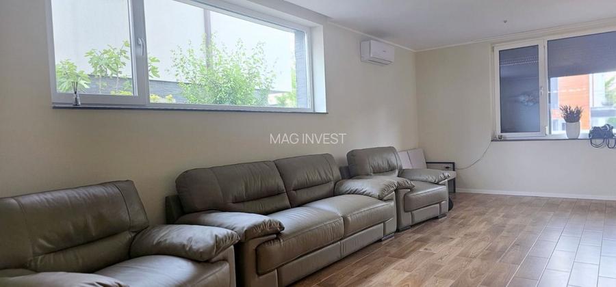 De vânzare casă premium tip duplex,  vedere spre Lacul Brates, comision 0% - 20