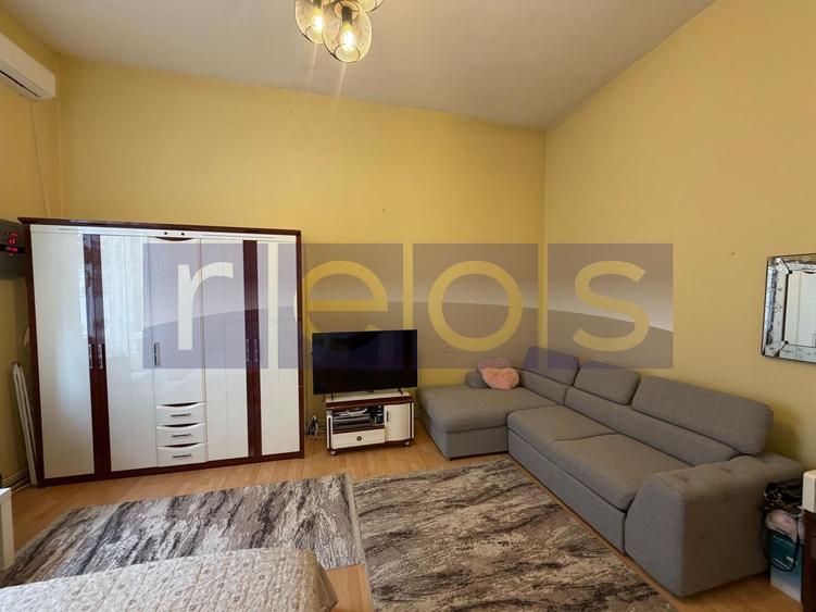 VANZARE APARTAMENT IN VILA INTERBELICA | CAL. VICTORIEI