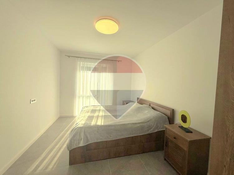 De închiriat apartament cu 3 camere+ 2 parcări Prima Arena
