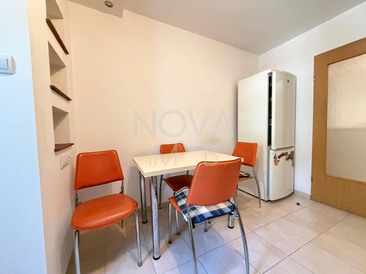 Apartament 3 camere,  Str. Constantin Noica
