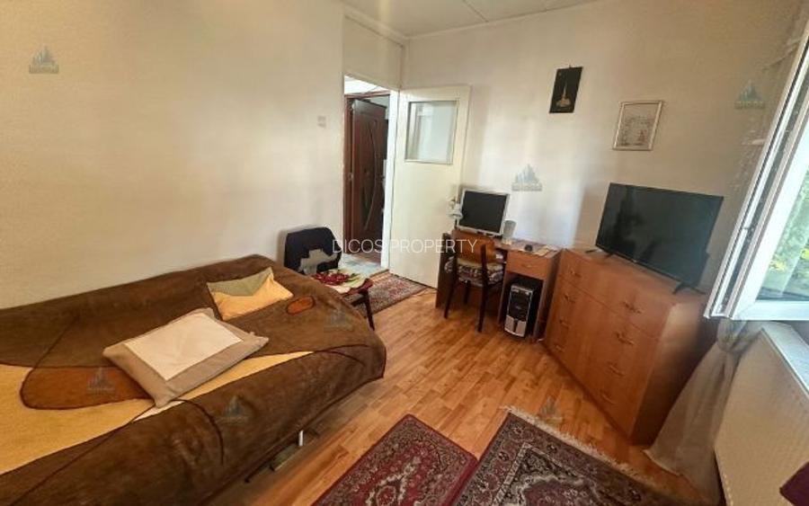 Apartament de vânzare cu 2 camere/scoala nr. 8 - 7