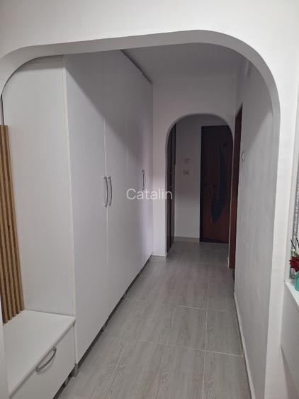 Vand apartament tip PB, 3 camere, in Rogerius, bloc cu acoperis, 58mp - 2