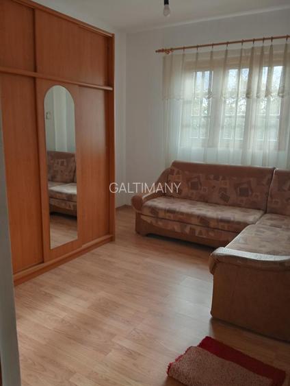 REDUSĂ 20.000 €,Casă 320mp +8.246 mp teren, Autobuz la poartă, 30 min Bucuresti - 4