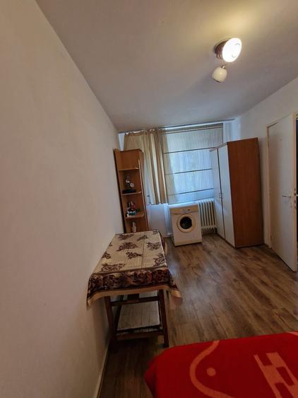 Apartament 2 camere, etaj 2, zona Șagului, preț avantajos