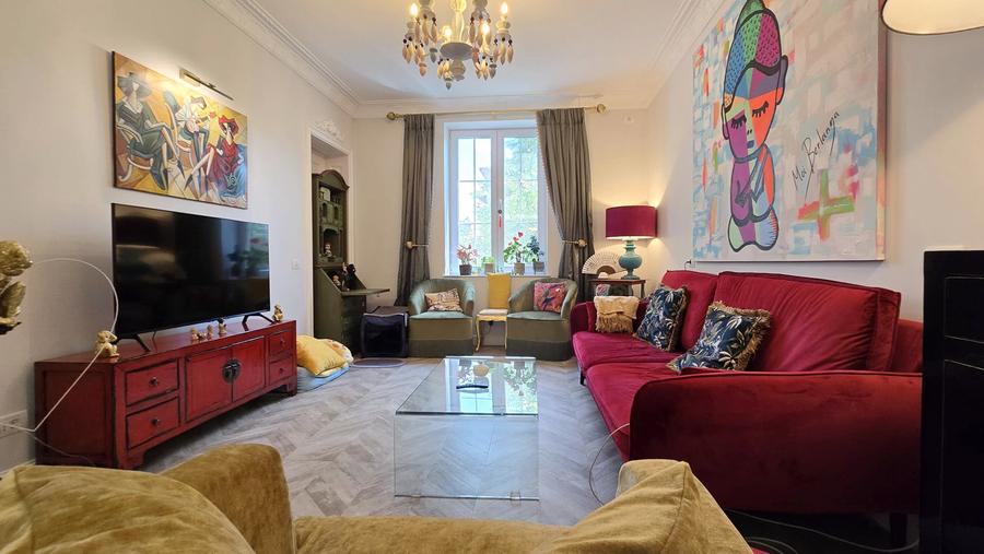 Apartament in vila splendid renovat, curte, zona Casin, parc Kiseleff la 550 m