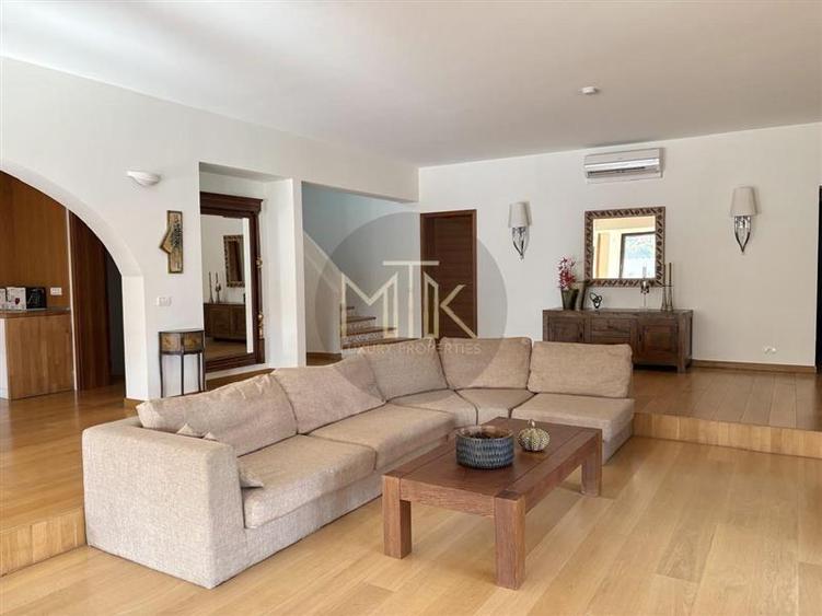 Vila Exclusivista cu piscina 10 camere I Erou Iancu Nicolae - Baneasa Zoo