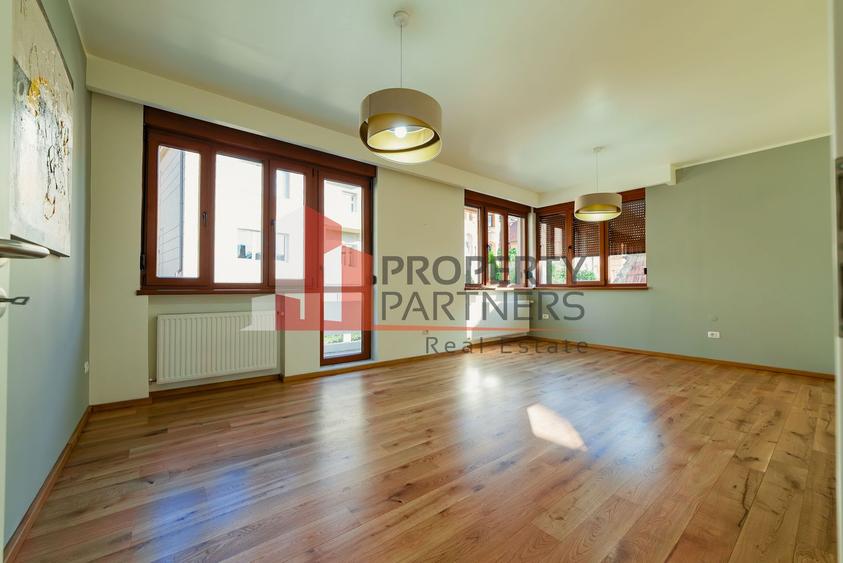 Apartament Duplex Elegant cu Terasă Panoramică – Dealul Cetății, Brașov