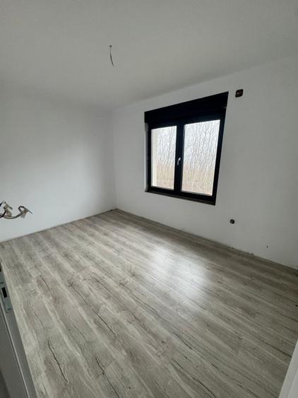 Casa individuala de vanzare, 131 mp, in Ansamblu rezidential