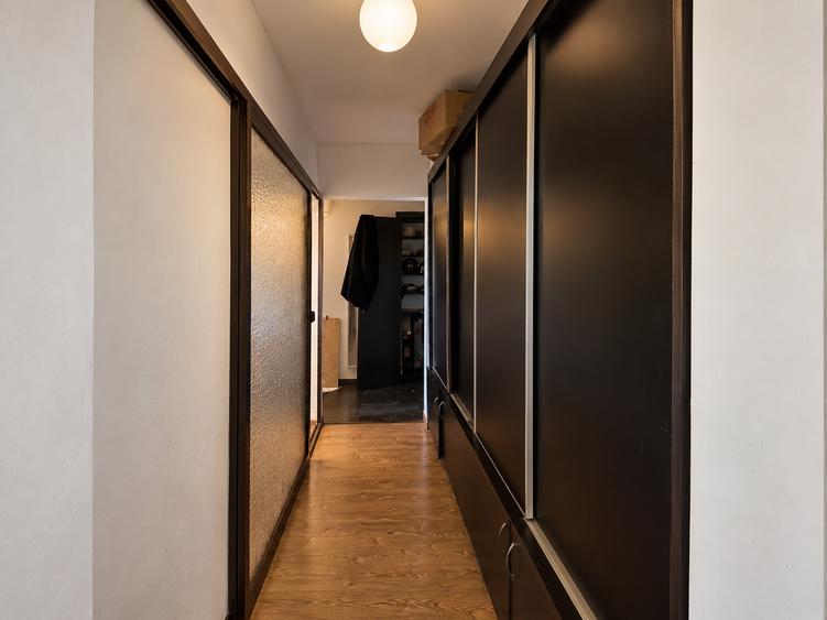 2 camere parc Titan