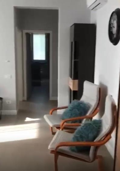 Vând apartament cu trei camere Aradului Decatlon