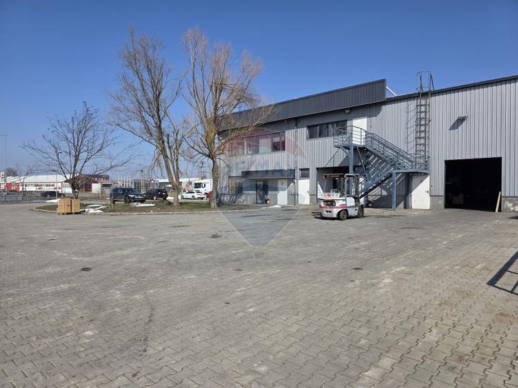 DE VANZARE Spațiu industrial | Teren 18.700 MP