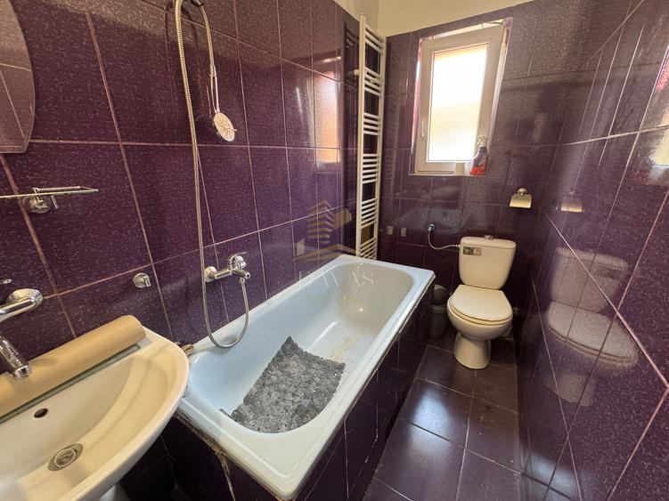 Casa individuală 4 camere + parcare inclusă in preț | Gruia