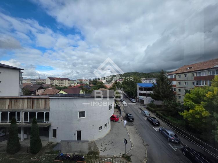 Garsonieră de VÂNZARE etaj 3 - 7