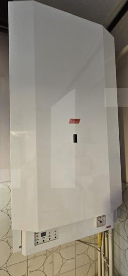 Apartament 3 camere, decomandat, cu 2 băi, Sfantu Gheorghe