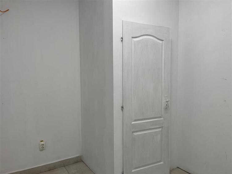 LUGOJ, DE INCHIRIAT – SPATIU COMERCIAL CENTRAL, 95 MP, (LANGA POLITIE)