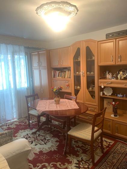 Apartament  2 camere de vanzare, str. Bucegi, Bacau