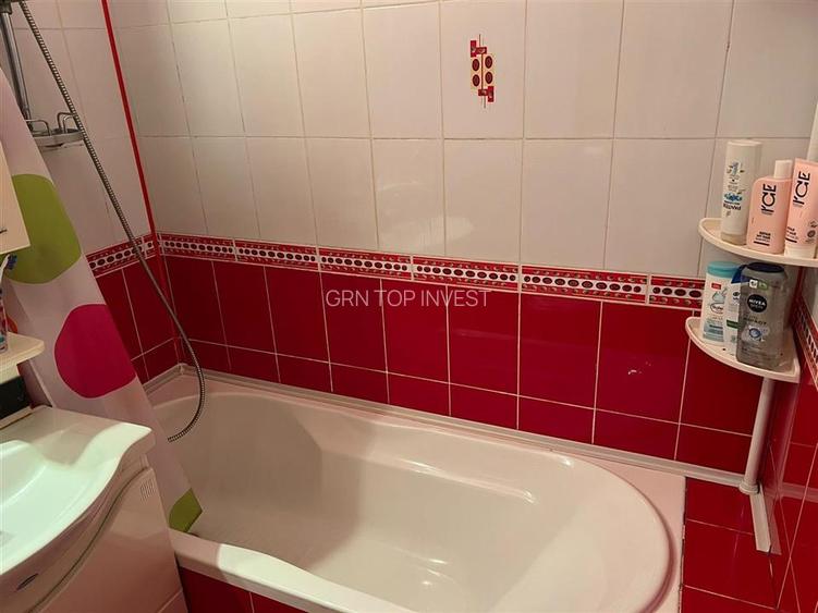 Apartament decomandat 3 camere etaj intermediar Vasile Aaron - 12