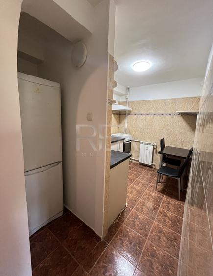 2 camere, P/4, bloc tip P, anvelopat-Drumul Taberei