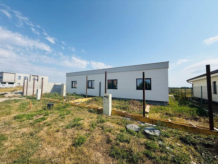 Torontalului – Metro 2 | Duplex pe Parter | 3 Dormitoare | Asfalt | Comision 0%