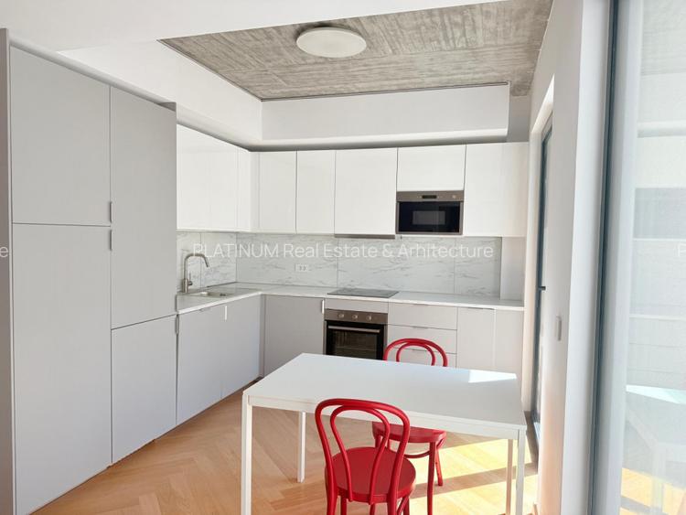 Apartament 3 camere, bloc nou, parcare subterană, lângă Teatrul Național - 4