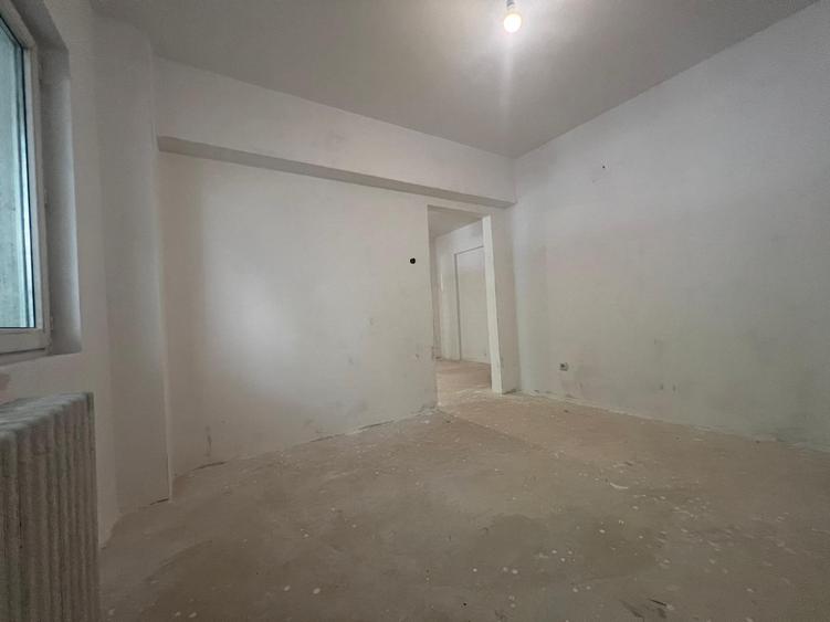 Apartament de vanzare pe Calea Victoriei