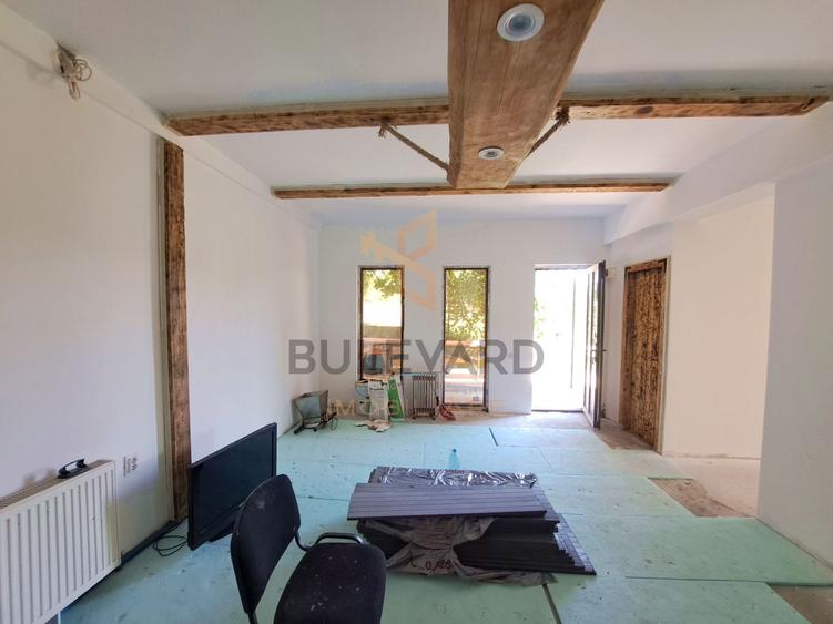 Casa cu teren de 4700 mp in Sat Zimbor, 45 km de Cluj-Napoca