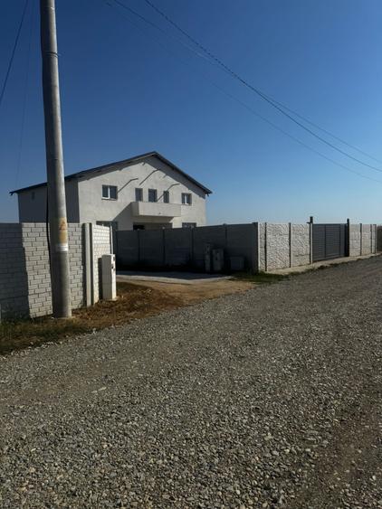 Teren intravilan de Vanzare Dobreni 375m