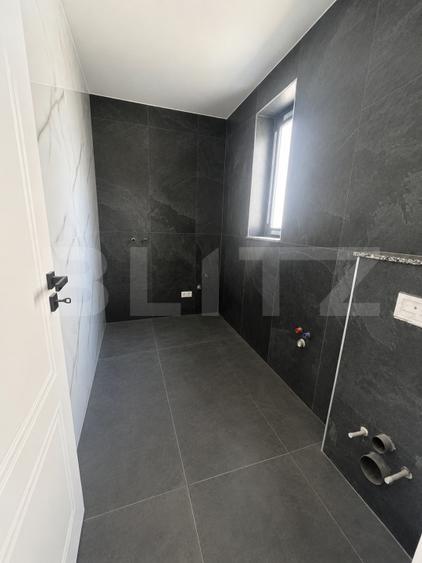 Apartament 3 camere + balcon, etaj 1