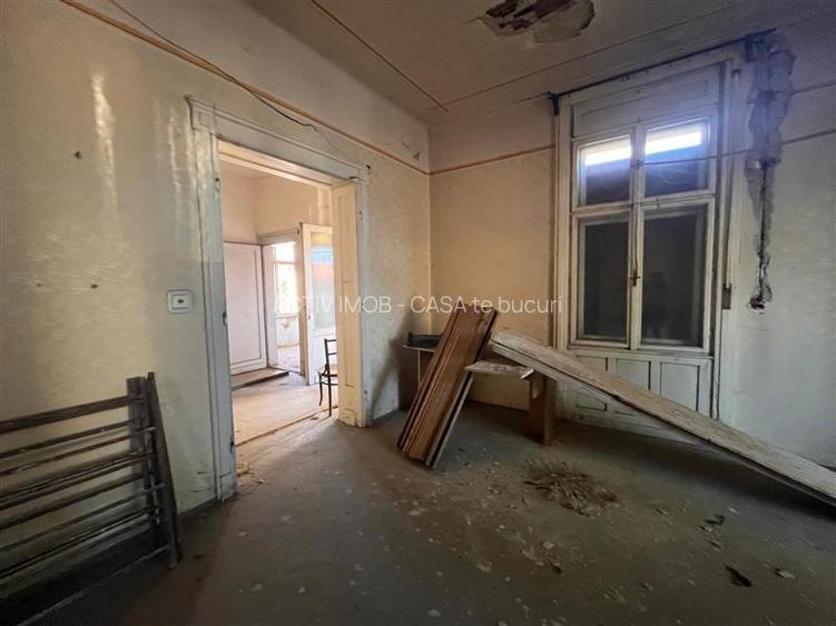 Timisoara, Vila Cu Teren Generos De 802 Mp. Zona Balcescu-Elisabetin - 13