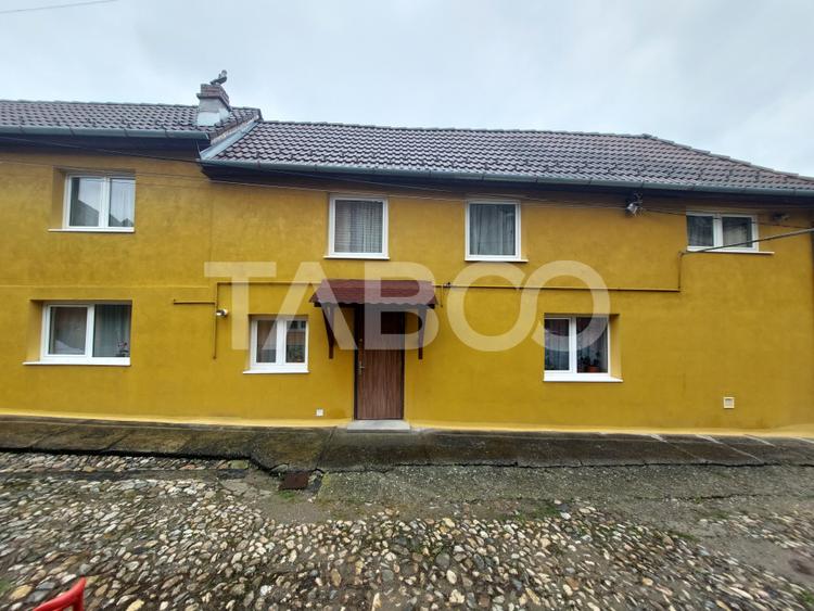 Apartament la casa 119 mpu 5 camere 2 bucatarii 3 bai gradina Cisnadie