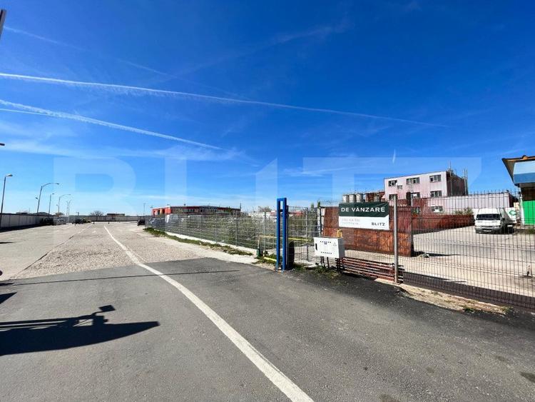 Teren intravilan de 2.195 mp, toate utilitățile, Valea Roșie
