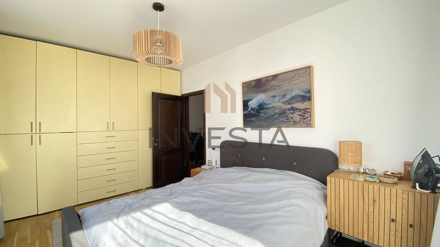 Apartament cu 3 camere , singur pe nivel, loc de parcare, Buna Ziua