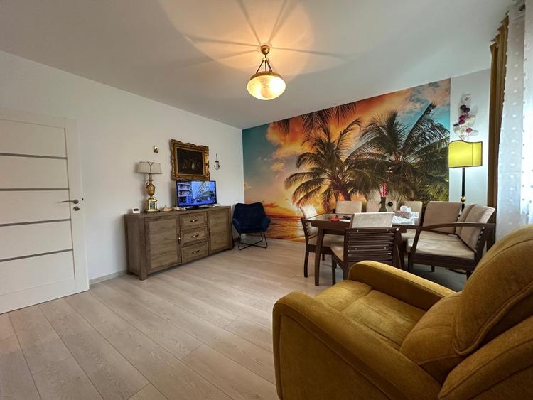 3 CAMERE CU GRADINA + 2 LOCURI PARCARE