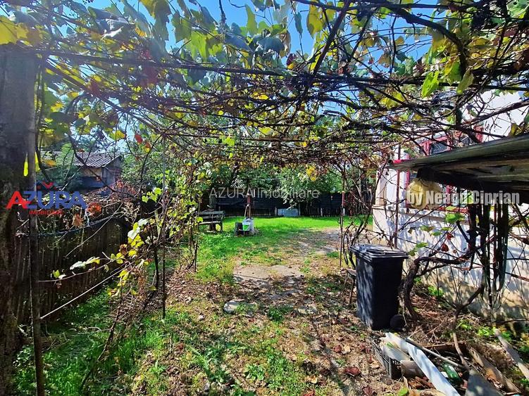 Casă 3 camere + 2.341 mp teren, zona centrală Recea, Argeș – 28.000 € - 20