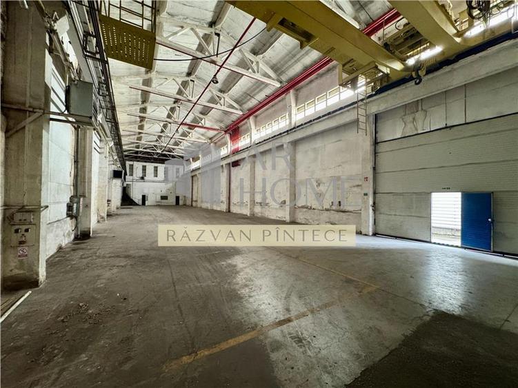 Hala industriala 2500 + birouri platforma betonata zona Nord, Ploiesti