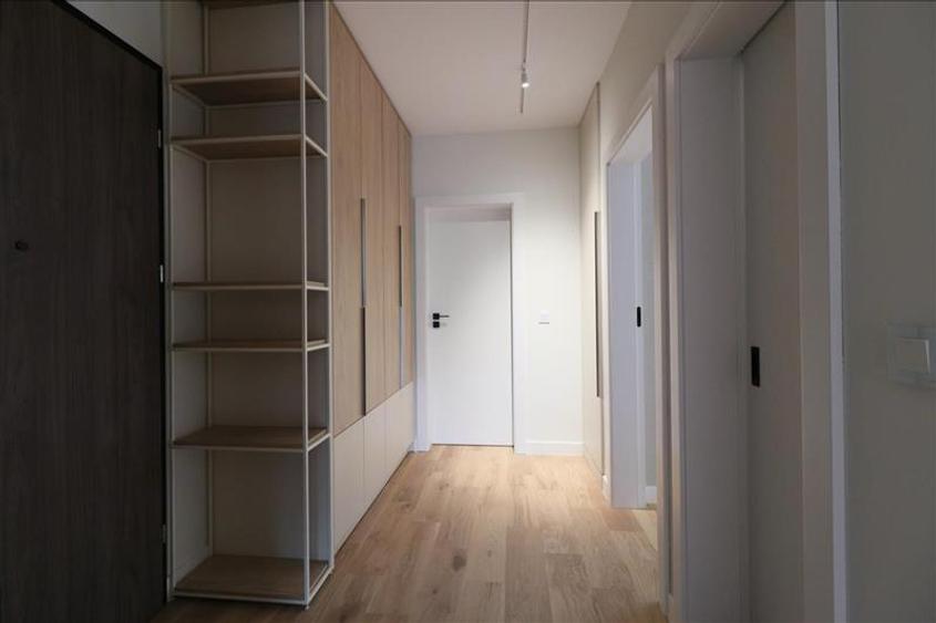 Alpha Bank, Pacurari, 80 mp, 2 camere in bloc nou cu dressing si finisaje calita