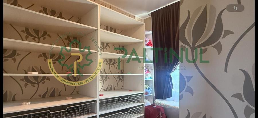 Apartament 4 camere, Sibiu, zona Nicolae Iorga, loc de parcare privat
