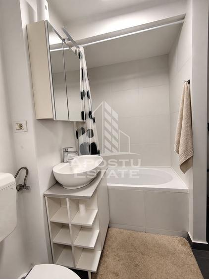 Apartament de inchiriat, 3 camere, Complexul Studențesc -Sala Olimpia