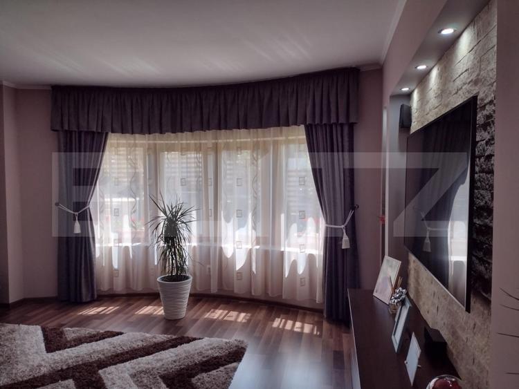 Casa moderna ultrafinisata, la intrare in Chinteni!