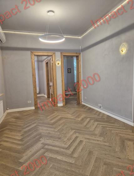 Apartament 5 cam Parter Piata Ovidiu