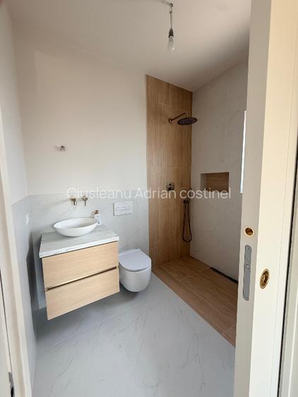 Preț atractiv ! Casă cu toate utilitățile disponibile  - 7